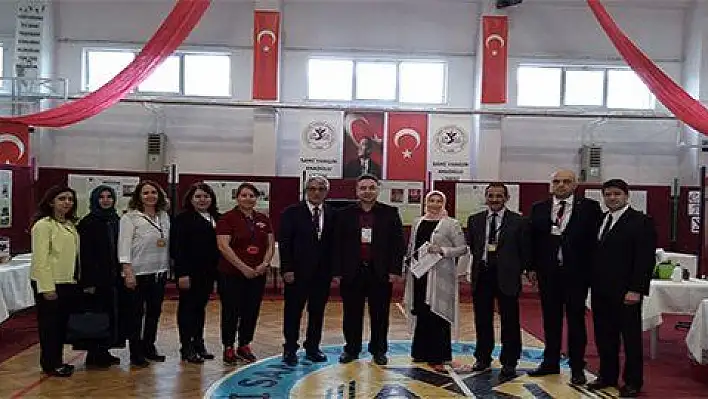 SAMİ YANGIN ANADOLU LİSESİ 2019 YILI 4006 TÜBİTAK BİLİM FUARI AÇILDI