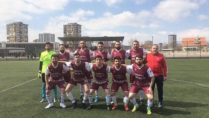 Kıranardıspor: 2 - Yeni Esenspor: 1