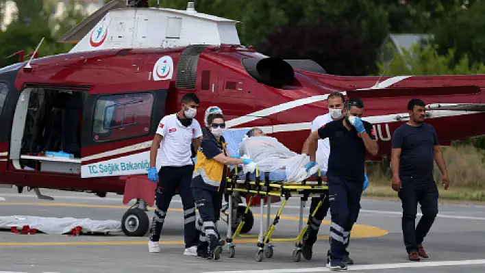 Ambulans helikopter kalp hastası kadın için havalandı