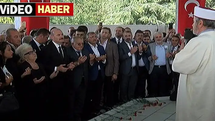 MERHUM MENDERES VE ARKADAŞLARI ANILDI