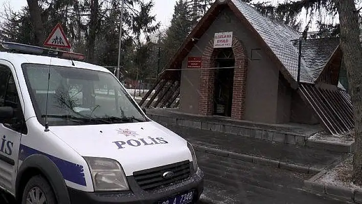 Muhtarlıkta kalp krizi geçirdi