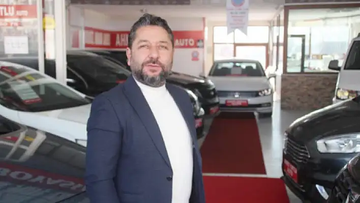 Otomobilde taksitli satış galericileri sevindirdi 