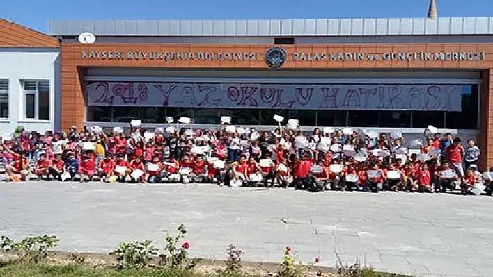 Büyükşehir Belediyesi ilçelere 36 farklı branştan kurslar açtı