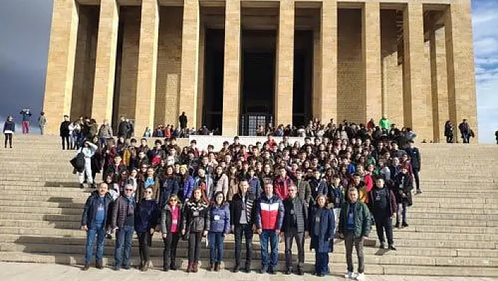 Kadir Has Ortaokulu Öğrencileri Ankara'yı gezdi