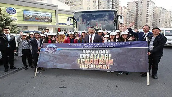 Başkan Çelik Çanakkale kafilesini uğurladı