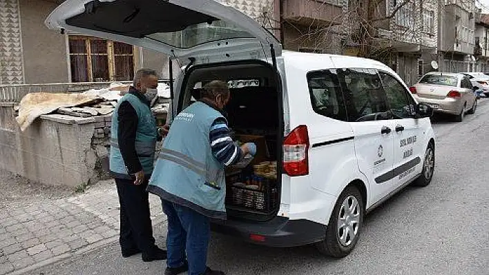 Başkan Çolakbayrakdar: Başımızın tacı büyüklerimiz, bizim için önemli'