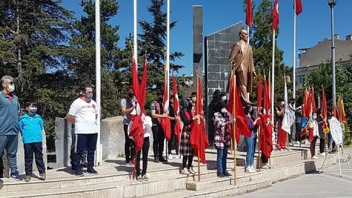 Develi ve Tomarza'da 19 Mayıs kutlandı