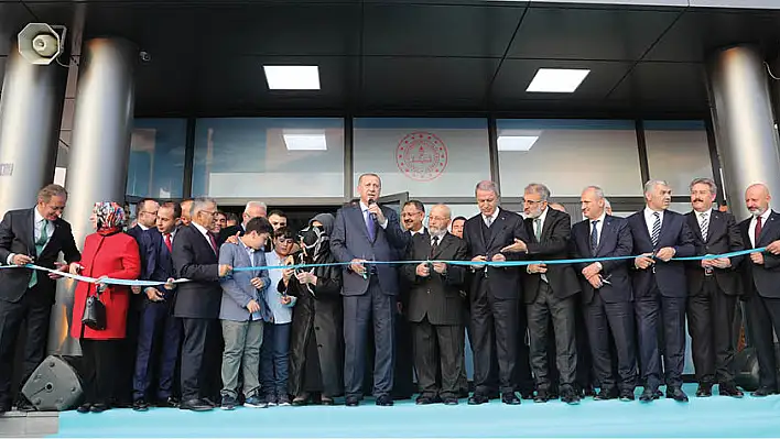 Cumhurbaşkanı Erdoğan, Osman Ulubaş Köşk Anadolu Lisesi'ni açtı