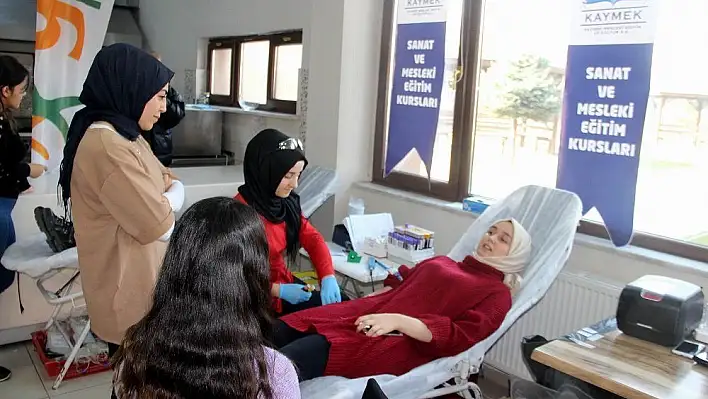 KAYMEK personel ve öğrencileri kan bağışında bulundu