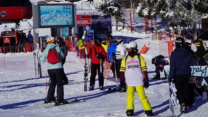 Erciyes'te kar kalınlığı kaç santime ulaştı?