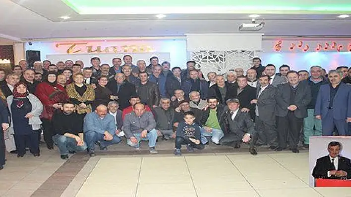 Gergemeliler tek yumruk