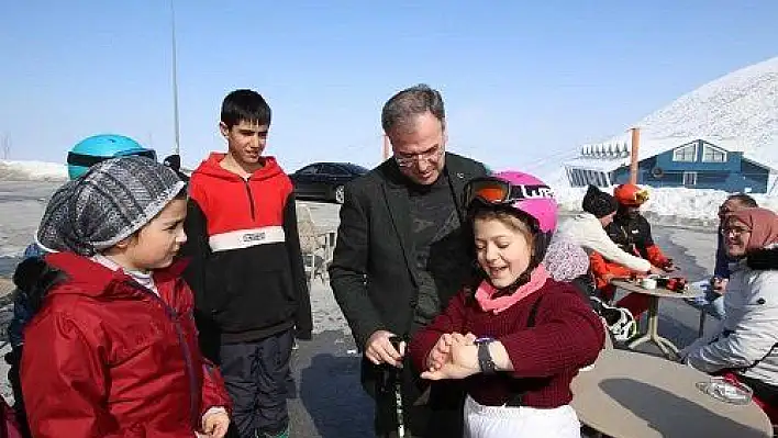 Hacılar Belediye Başkanı Özdoğan'dan HADAK'a ziyaret