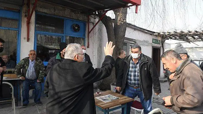 Başkan Büyükkılıç, yangından zarar gören garajı inceledi, destek sözü verdi