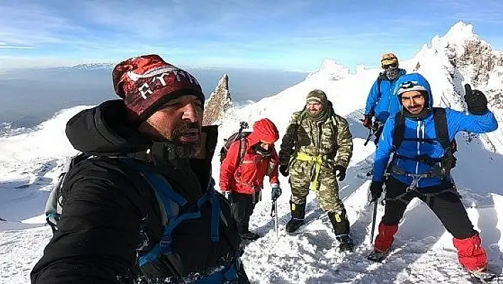 'Çanakkale geçilmez !' dediler zirveye çıktılar 