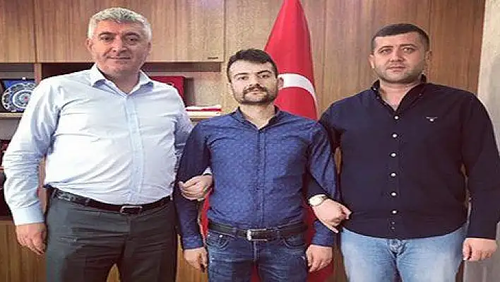 Baki Ersoy, tezgahı dağıtılan karpuzcuya verdiği sözü tuttu