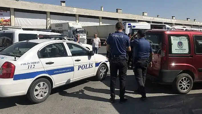 Kayseri'de bıçaklı kavgada 3 kişi yaralandı