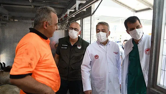 Kesim yerlerinde veterinerler görev başında 