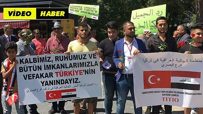 Kayseri'de yaşayan Iraklılar sembolik dolar yaktı