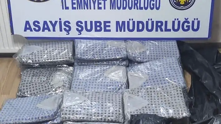 Evlerden kıyafet çalan 6 kişi yakalandı