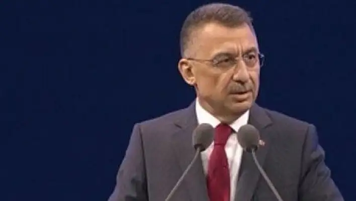Fuat Oktay, kürsüde rahatsızlandı