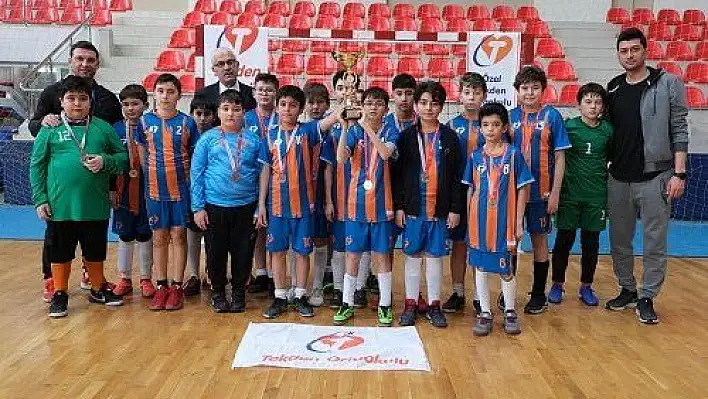 Kayseri okul sporları futsal müsabakaları tamamlandı