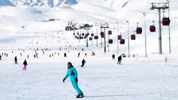 Erciyes'te sömestr yoğunluğu