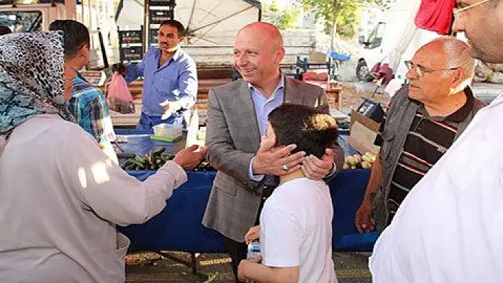 Başkan Çolakbayrakdar, 'İmkanlar ölçüsünde en iyisini yapmaya devam edeceğiz' 