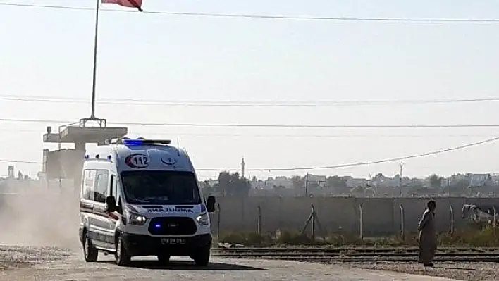 Tel Abyad'ın merkezinde bomba yüklü araç patladı: 10 ölü