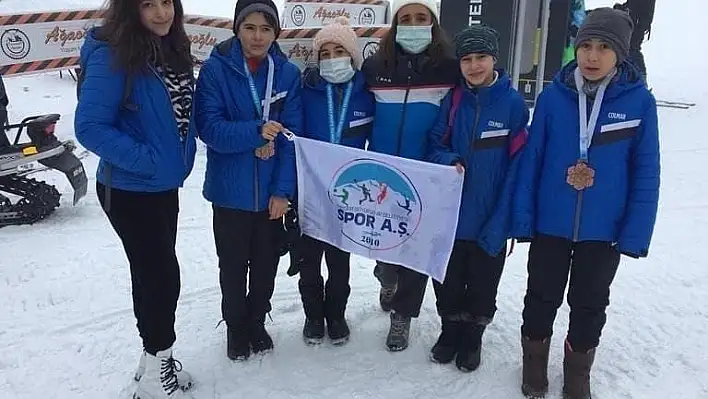 Kayseri'den 3 sporcu gidecek