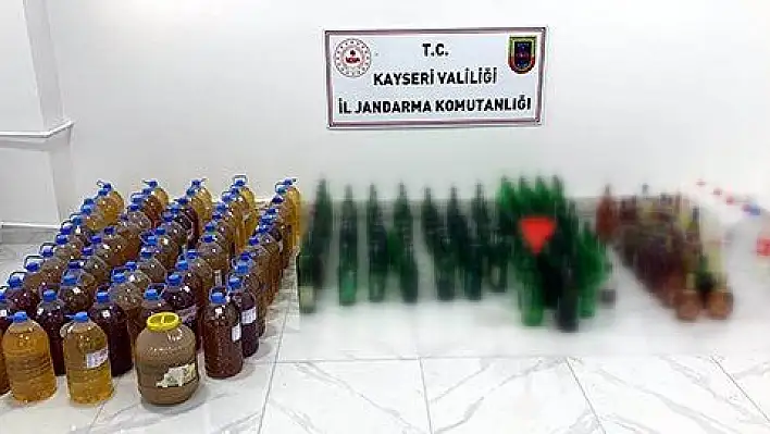 Jandarma zehir tacirlerine göz açtırmıyor