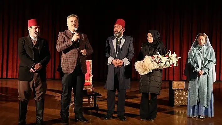  'USTA' OYUNUNA BÜYÜK İLGİ