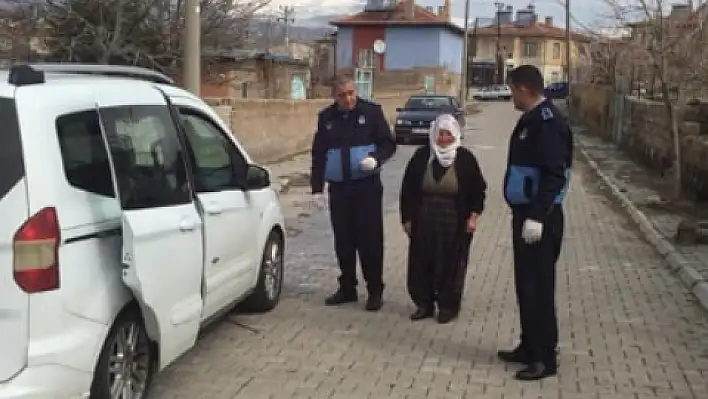 Develi Belediyesi yaşlıları evlerinde yalnız bırakmadı