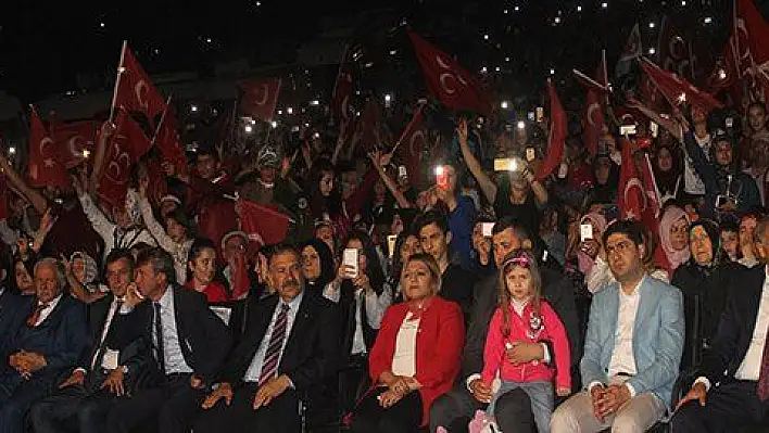 Yıldızdoğan: Kızıl Elma'yı Amasya elması zannediyorlardı