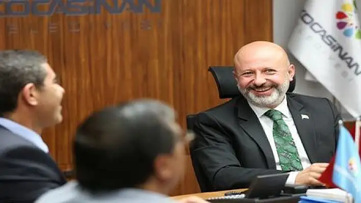 BAŞKAN ÇOLAKBAYRAKDAR, 'HİZMETLERİMİZ, VATANDAŞLARIMIZIN HAYATINI KOLAYLAŞTIRIYOR'