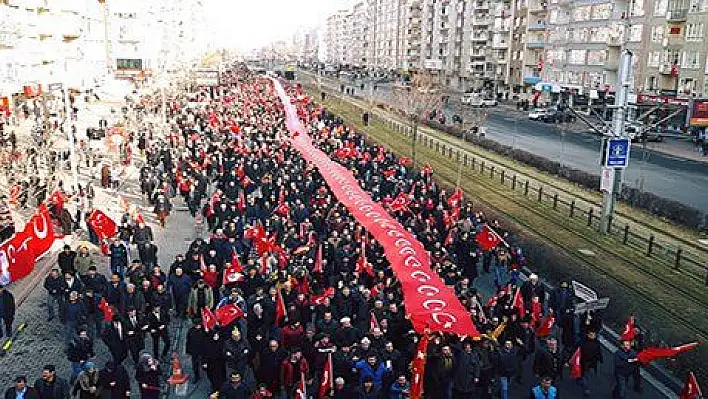 Kayserililer teröre karşı yürüdü 