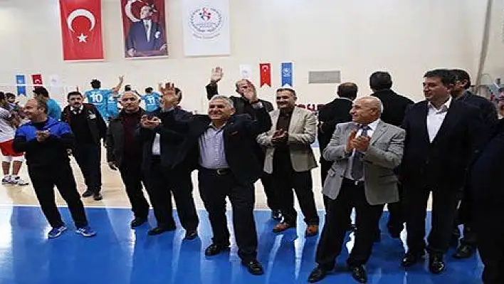 Kayseri derbisinde kazanan Melikgazi Belediyespor oldu 