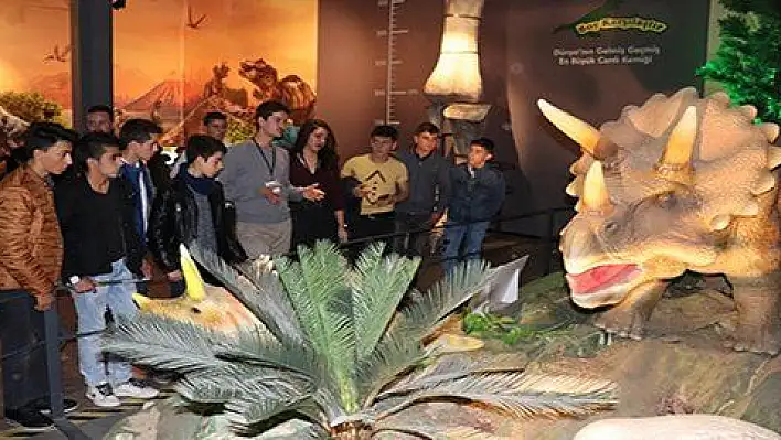 Eğitimin her kademesinde Bilim Merkezi var 