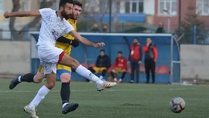 Belsinspor'u Hasan Yazgan kurtardı: 3-2 