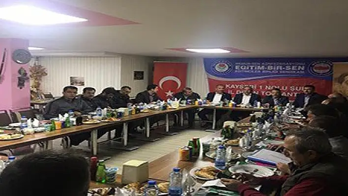 Kalkan: 'Öğretmen itibarını ve saygınlığını geri istiyor'