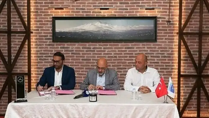 Erciyes Dağ Maratonu'nun destekçisi mercedes oldu