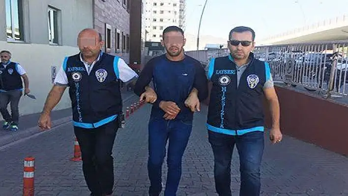 İmam odasından ve yardım kasalarından para çalan hırsız yakalandı 