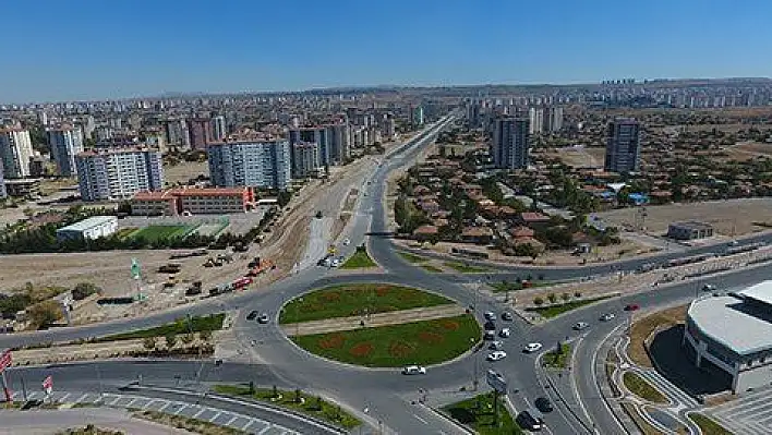 Başkan Çelik, 'Kayseri'ye çok yakışan bir bulvar oldu' 