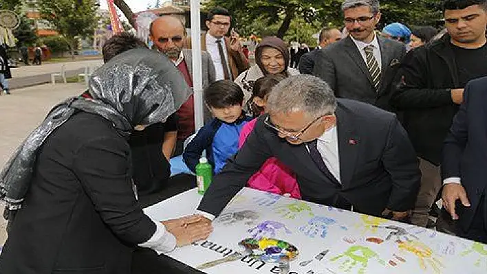 BAŞKAN FARKINDALIK İÇİN EL KOYDU