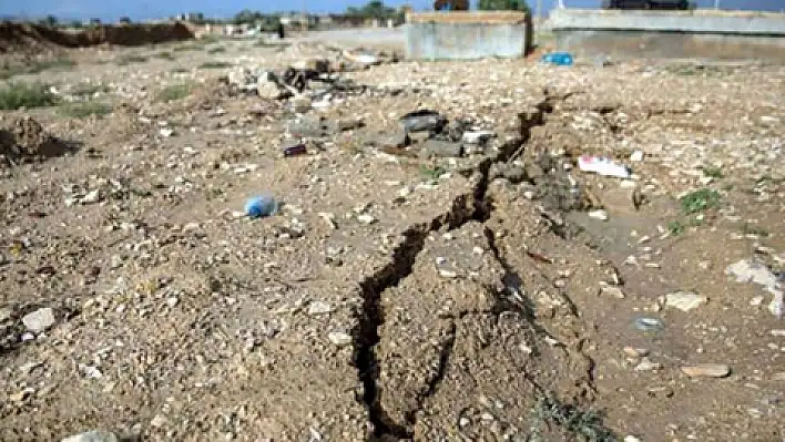 Öğrencilere deprem bölgesi için ücretsiz ulaşım desteği