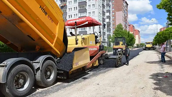 Gesi Cumhuriyet Mahallesi asfaltlanıyor