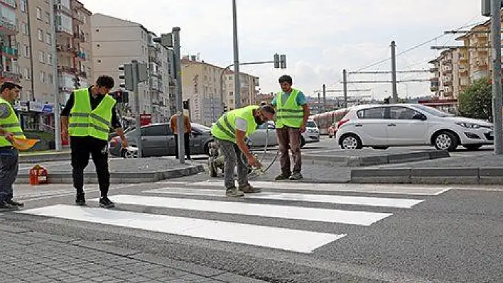 TALAS'TA YAYA ÇİZGİSİ VE 'ÖNCE YAYA' ÇALIŞMASI