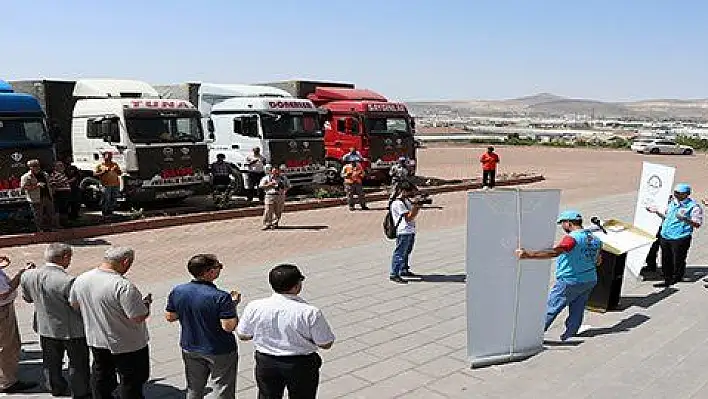 Kayseri'den Halep'e toplam 244 tır yardım malzemesi gönderildi