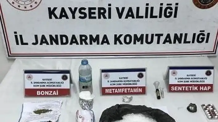 Jandarmadan uyuşturucu operasyonu