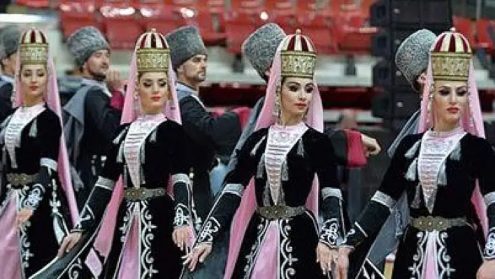 Kayseri'de 'Kabardinka' coşkusu