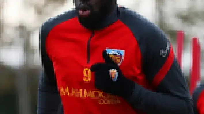 Kanga takıma katıldı